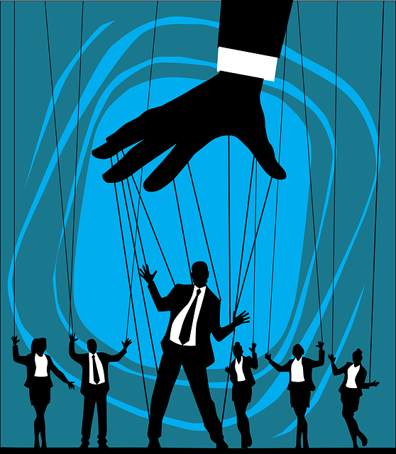 EL LABERINTO DEL PODER.